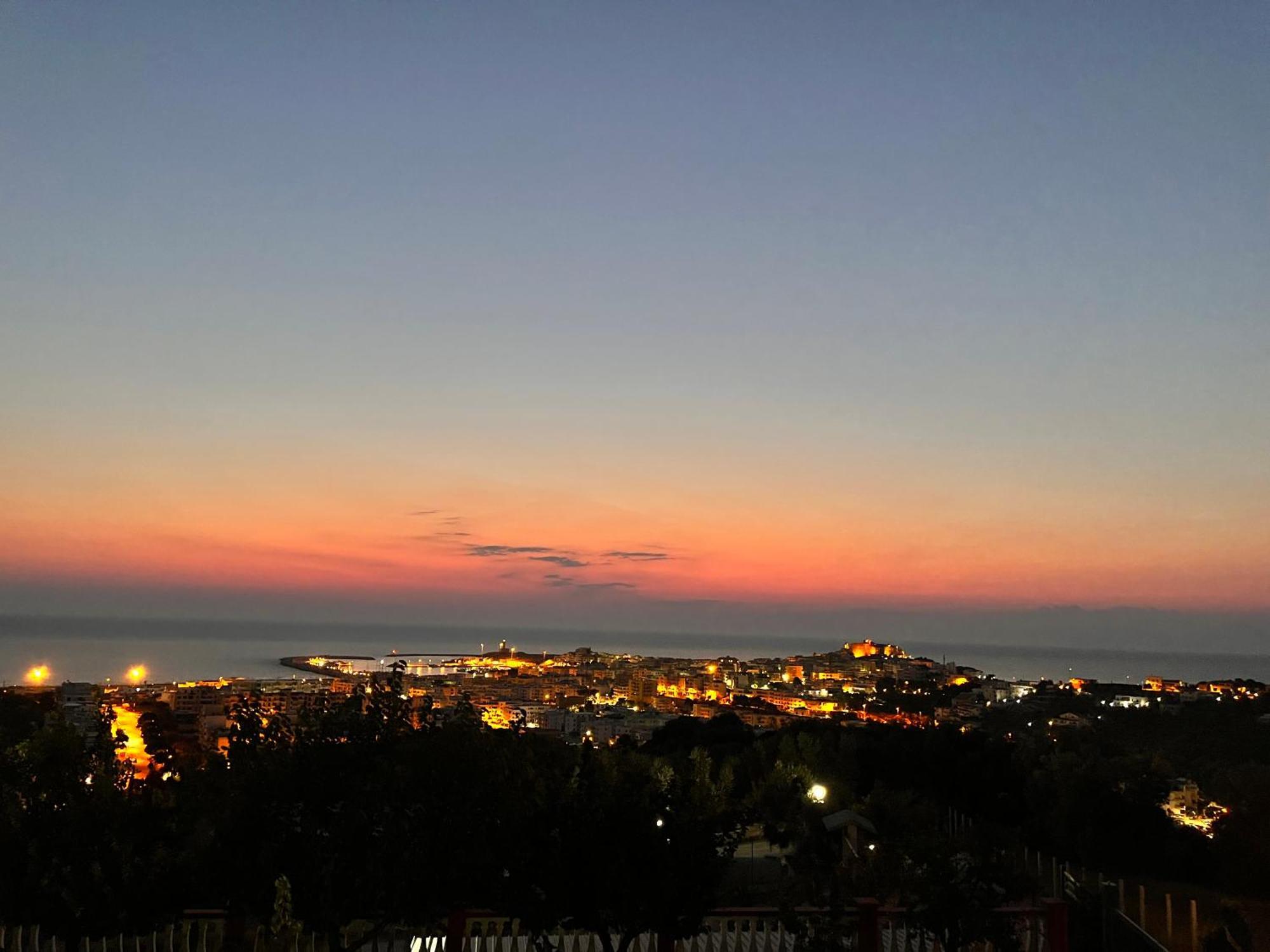 Case Vacanze Con Vista Panoramica Da Antonella เวียสเต ภายนอก รูปภาพ
